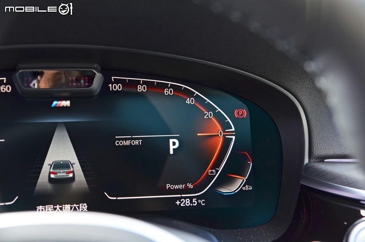 BMW 5系列小改款國內首試,集結科技、高質感與絕佳動態表現,令人傾心的豪華房車正應如此!