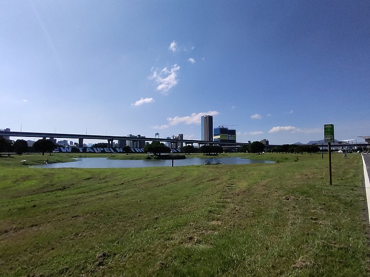 照片比較: HTC U12+ 、U20 5G哪支拍得好