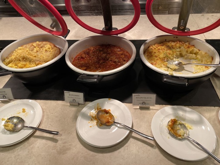 <跟著蛤仔肉去旅遊> 美福饗不完 - 美福大飯店菁英客房一泊二食遊記