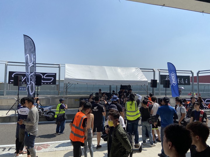 [心得] 麗寶賽道日之終於好好騎車