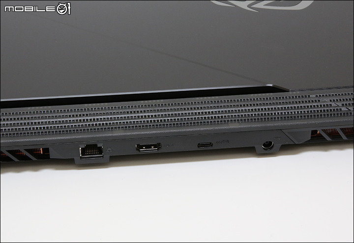 進化版ROG Strix SCAR 15速開