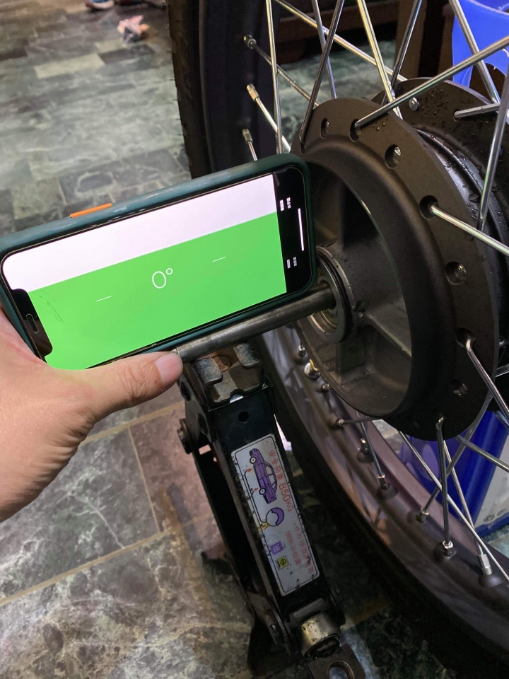 DIY鋼絲框改無內胎及簡易輪胎平衡