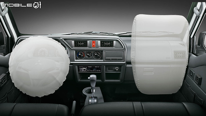 【國內新訊】Mitsubishi推出Grand Lancer「B&W羨定版」特仕車,舊換新優惠價66.9萬元!