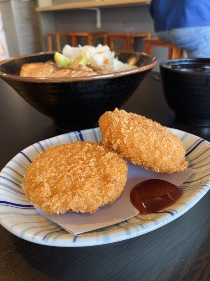 日式鮭魚丼飯