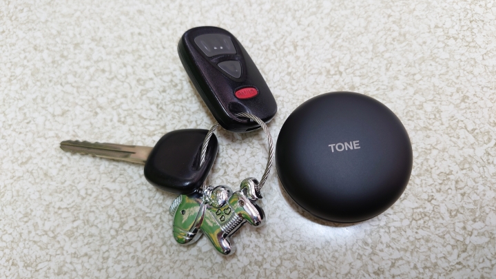 2020防疫的一年，自帶紫外線殺菌技術的耳機LG TONE Free FN6