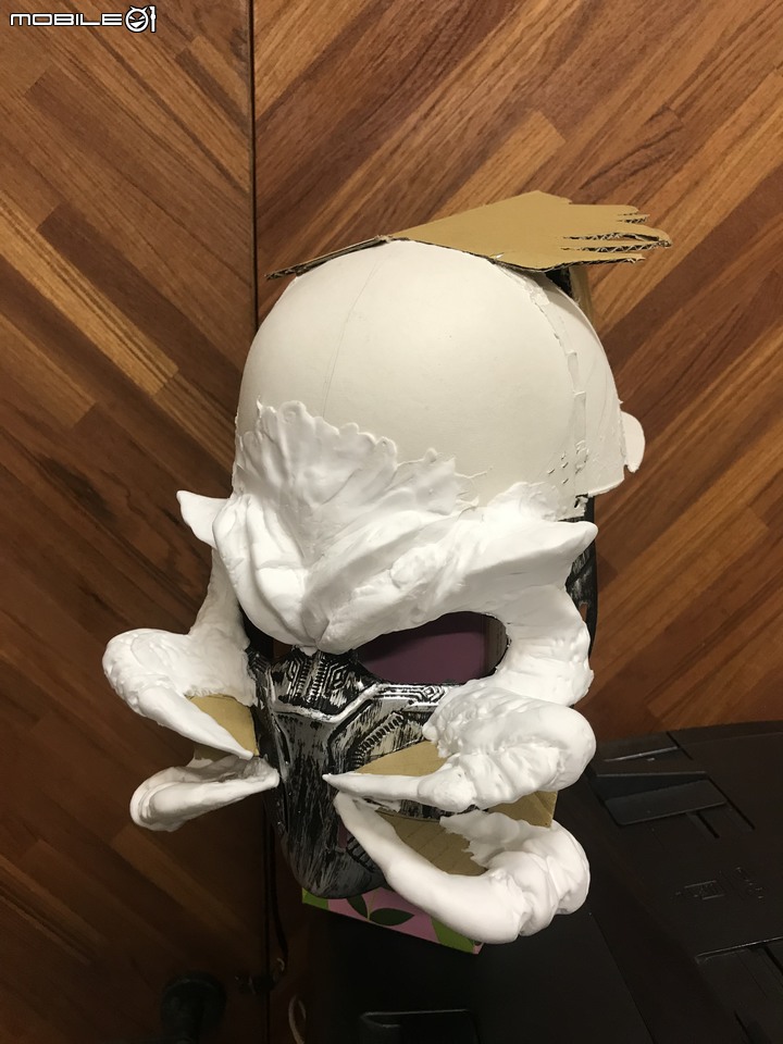 [DIY][萬聖節][面具]臨時趕製手做萬聖節面具"終極戰士及異形" (圖多文少)