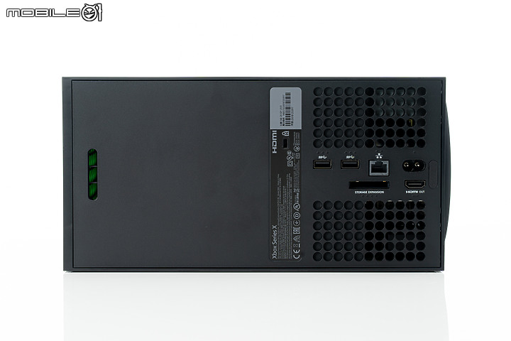 Xbox Series X | S外型開箱 小體積大效能!