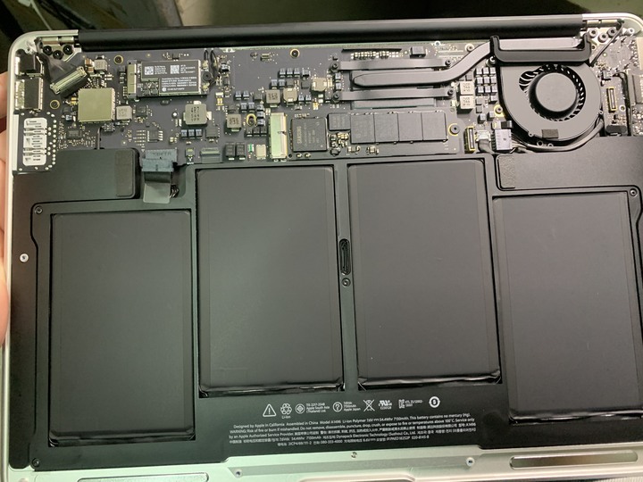 [DIY]APPLE Macbook Air 13.3 A1466 更換內液晶螢幕