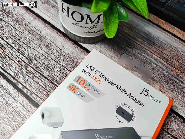 j5create JCD375 USB-C Gen2 集線器 – 模組化可玩性高的 MacBook USB-C Hub