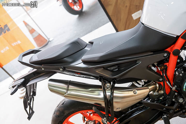 【採訪】猛獸抵台！KTM 1290 Super Duke R 以及 890 Duke R 台灣正式上市！