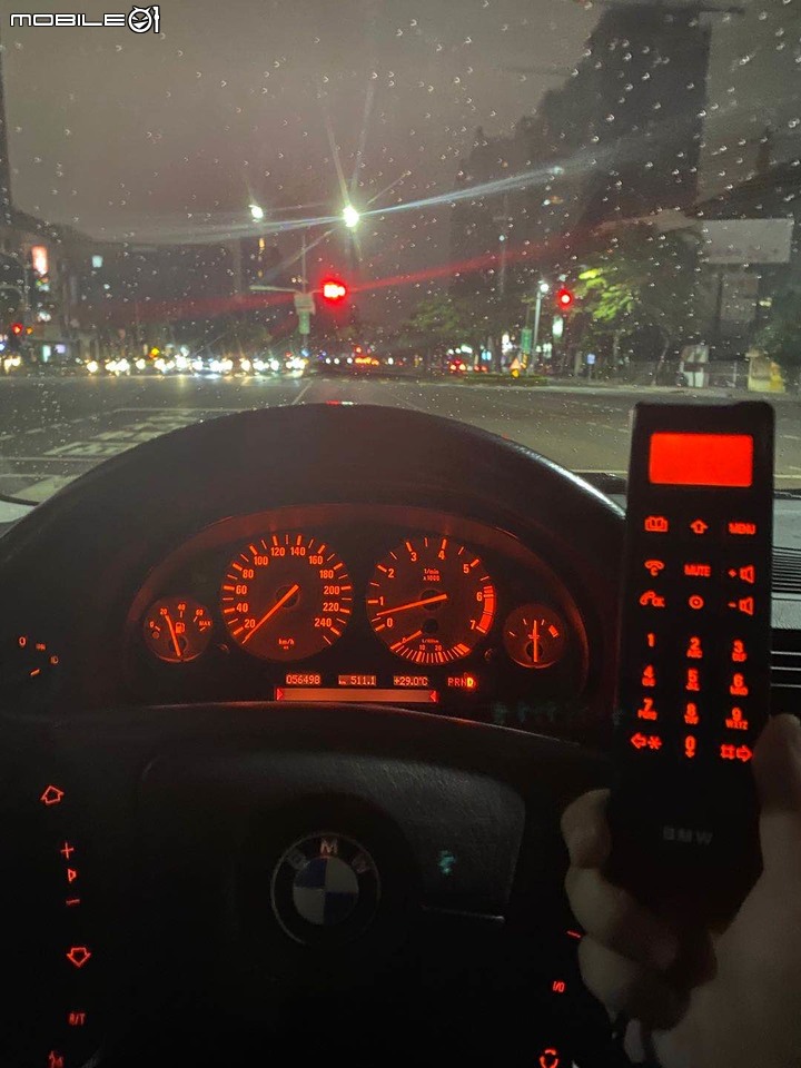 點我看大圖 【老車開箱】E38 735iL 小時候的情懷