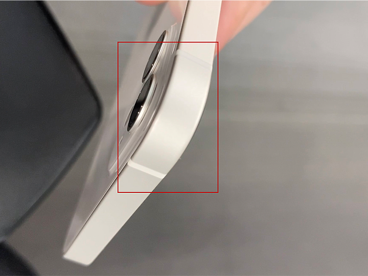 IPHONE 12 邊框不平整?? 求助