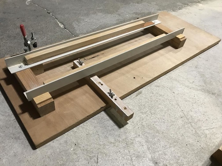 DIY鋸台工作桌(以2x4角材製作)