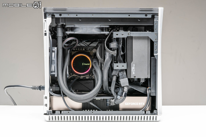把 i9-10900K/RTX 3080 塞進 ITX 機殼會怎樣?Fractal ERA ITX 系統實裝測試
