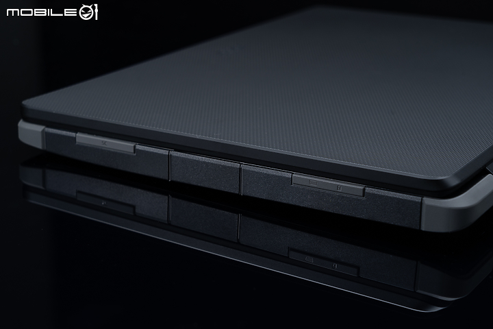 Acer ENDURO N3 強固型筆電測試 輕巧卻無所畏懼!