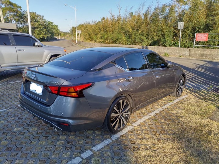 車買來就是要開到極致，Altima 1年4萬公里達陣分享！