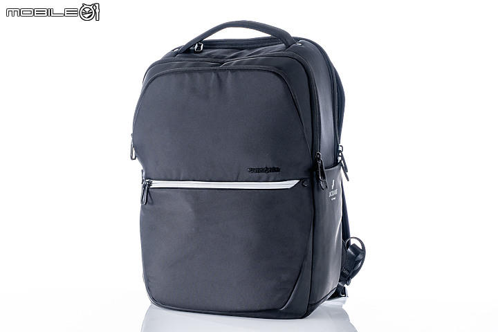 Samsonite Konnect-i 智慧背包 揮手化身科技魔法師!