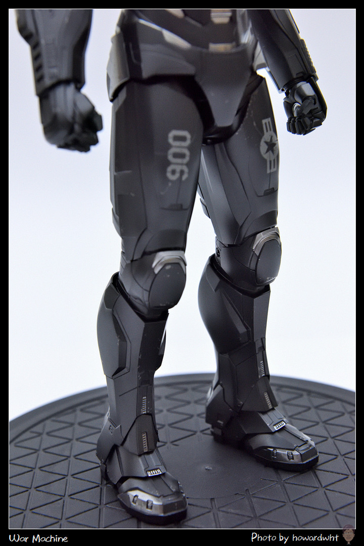 【開箱】簡單一樣可以很MAN - Hot Toys《復仇者聯盟：終局之戰》戰爭機器