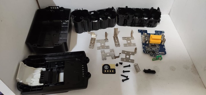 DIY牧田18v電池