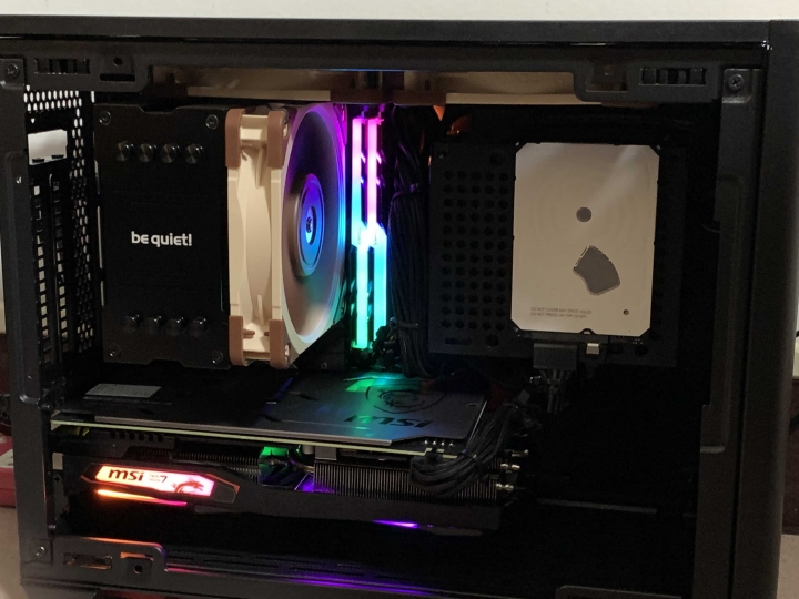 《分享》CoolerMaster NR200P ITX機箱