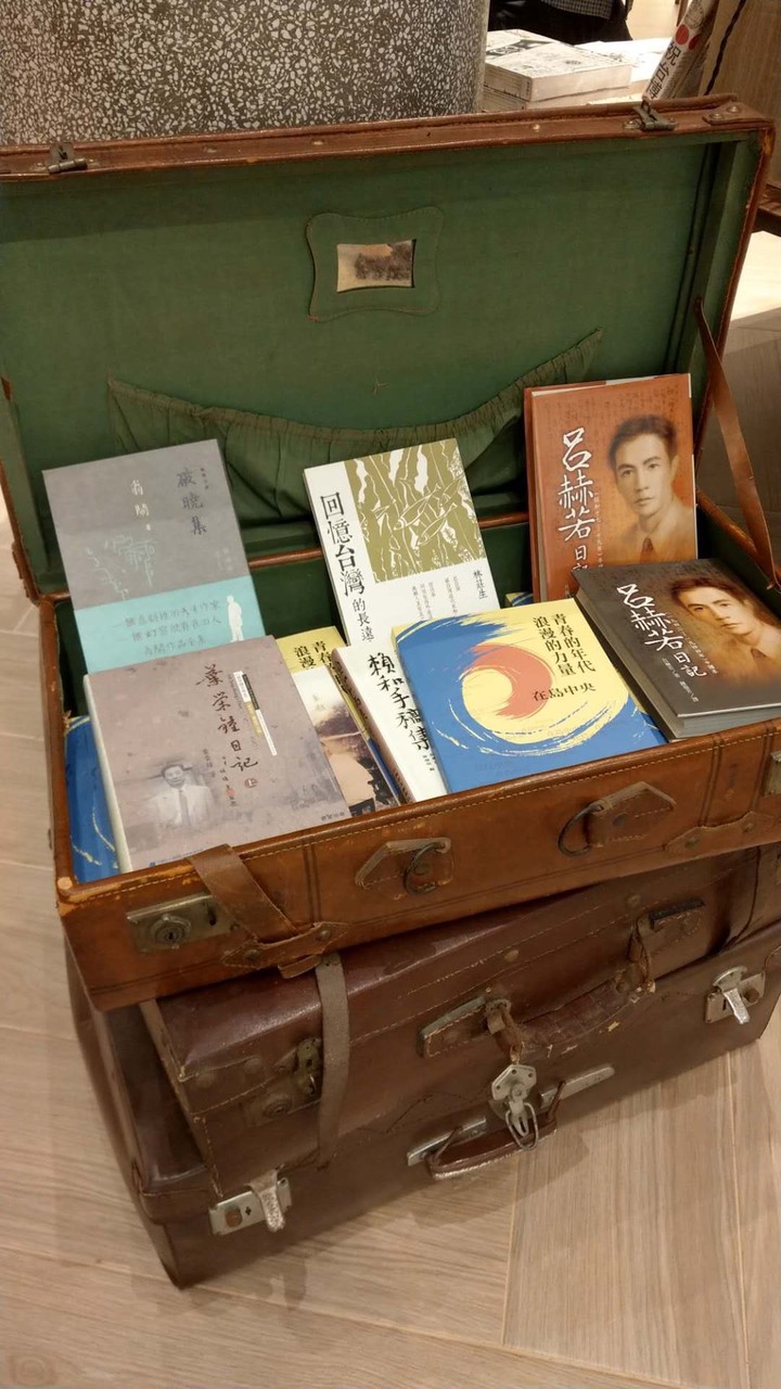 中央書局『台灣文化的青春年代』重新開幕遊記