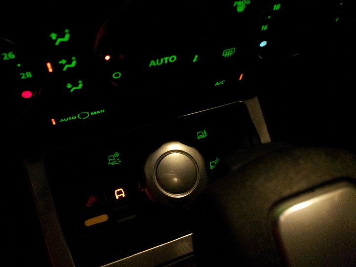 【心得分享】 Land Rover Freelander 2 掰,Kuga ST Line 嗨