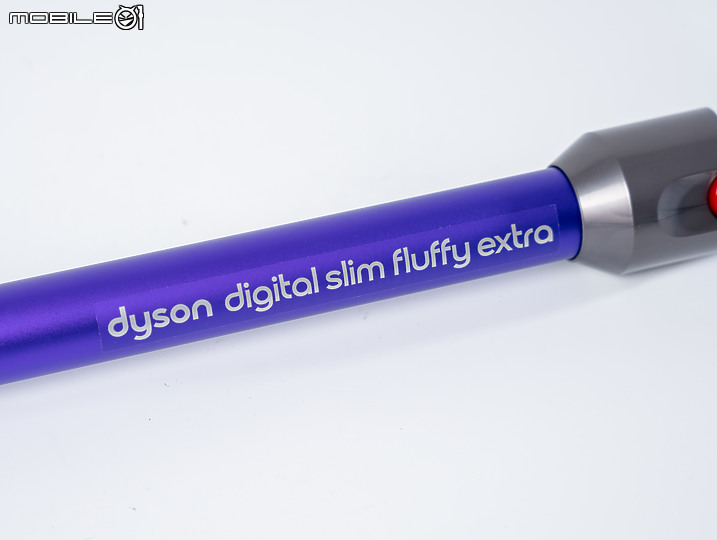 Dyson digital slim fluffy extra 無線吸塵器評測 輕巧但效果不減！