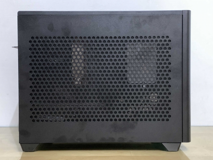 《分享》CoolerMaster NR200P ITX機箱