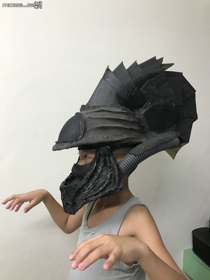 [DIY][萬聖節][面具]臨時趕製手做萬聖節面具"終極戰士及異形" (圖多文少)