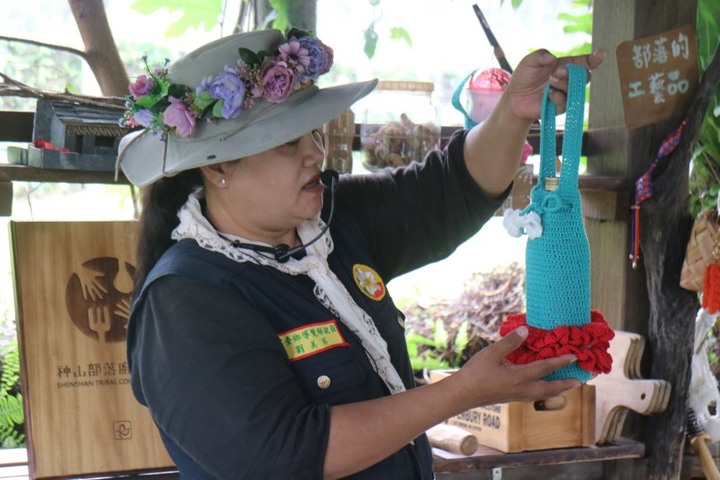【霧臺】在雲霧中的月亮部落中，探訪桃花源體驗「廚藝學校」