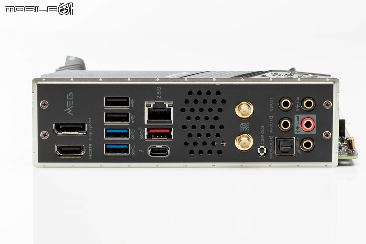 把 i9-10900K/RTX 3080 塞進 ITX 機殼會怎樣?Fractal ERA ITX 系統實裝測試