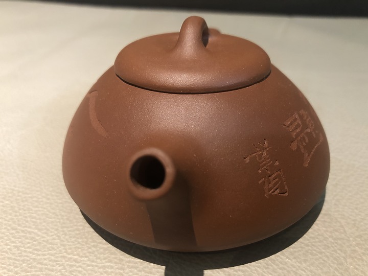 有請神人協助看看這落款