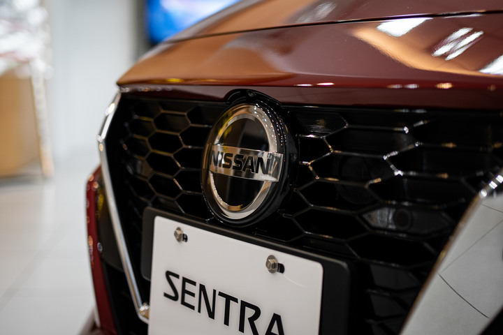 - All New SENTRA - 展示間賞車及試乘體驗分享文