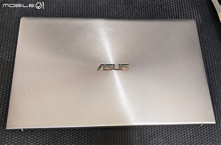 [開箱文] 華碩ZenBook 14 (UX434)