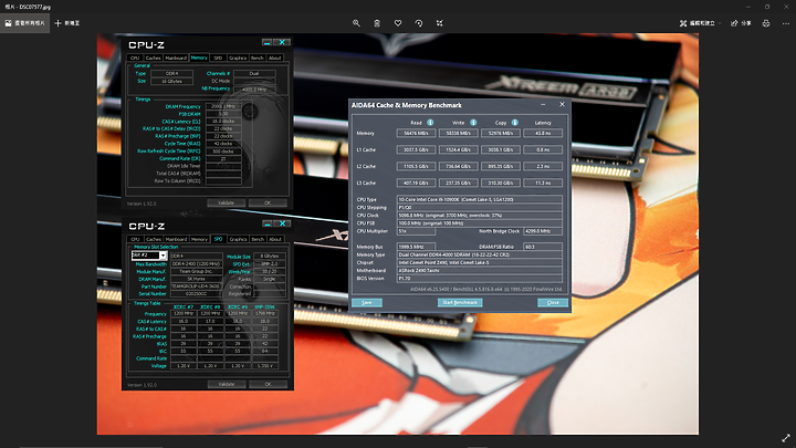 點我看大圖 內斂鏡面、冷光穿透 T-FORCE XTREEM ARGB DDR4 3600 8G*2