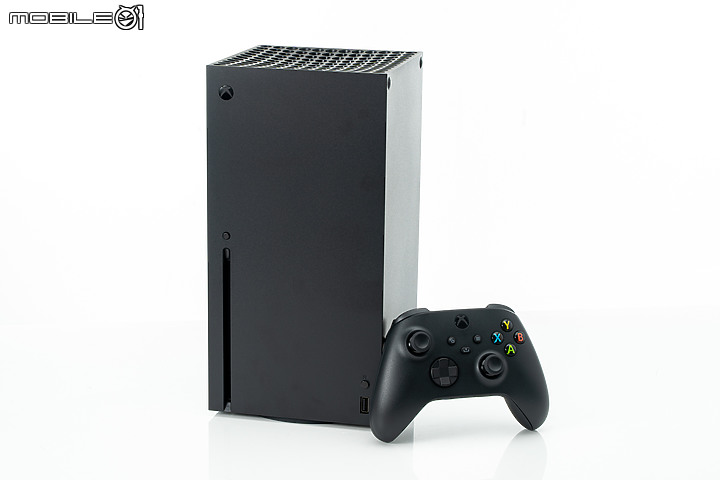 Xbox Series X | S外型開箱 小體積大效能!