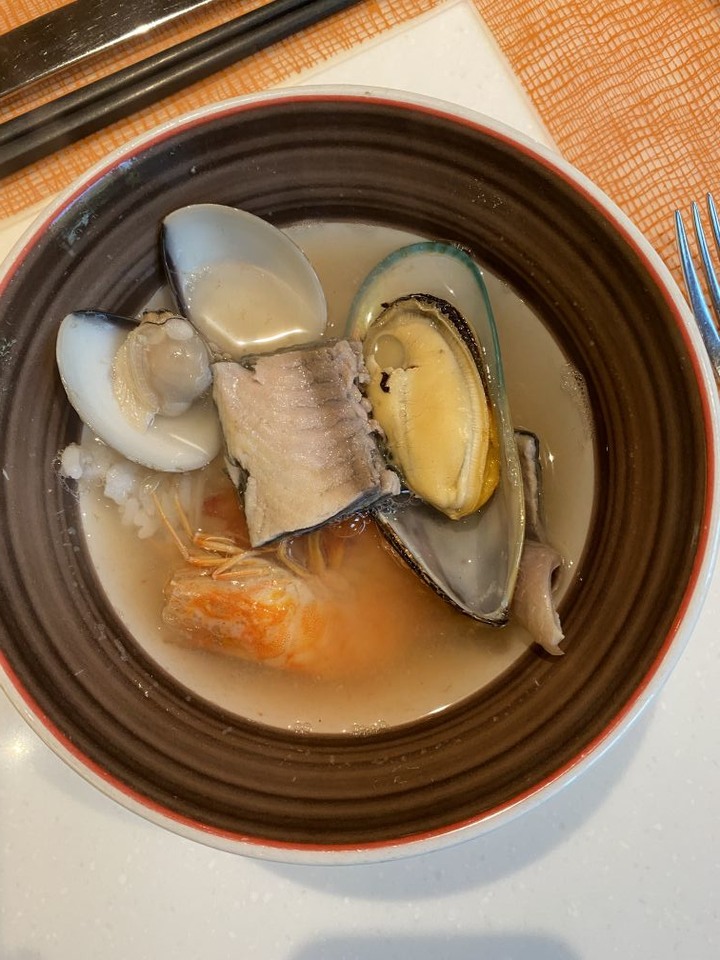 <跟著蛤仔肉去旅遊> 美福饗不完 - 美福大飯店菁英客房一泊二食遊記