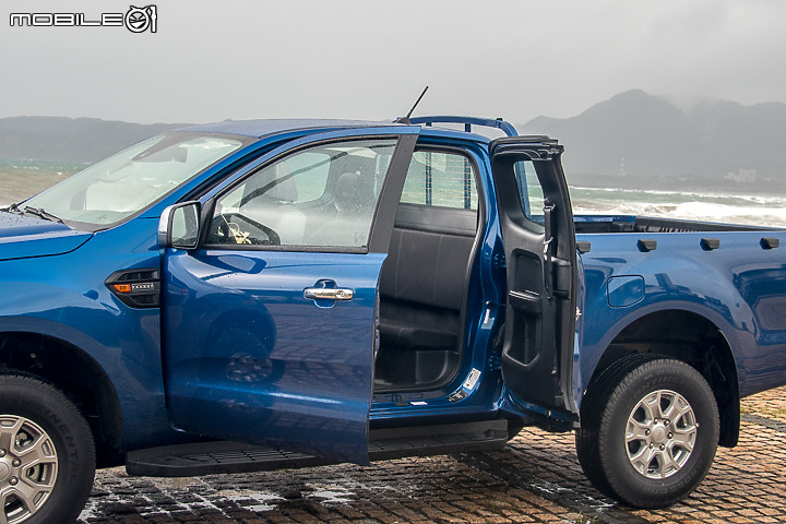 Ford Ranger「職人型」21年式試駕|陪你打拼事業與休閒娛樂的硬漢