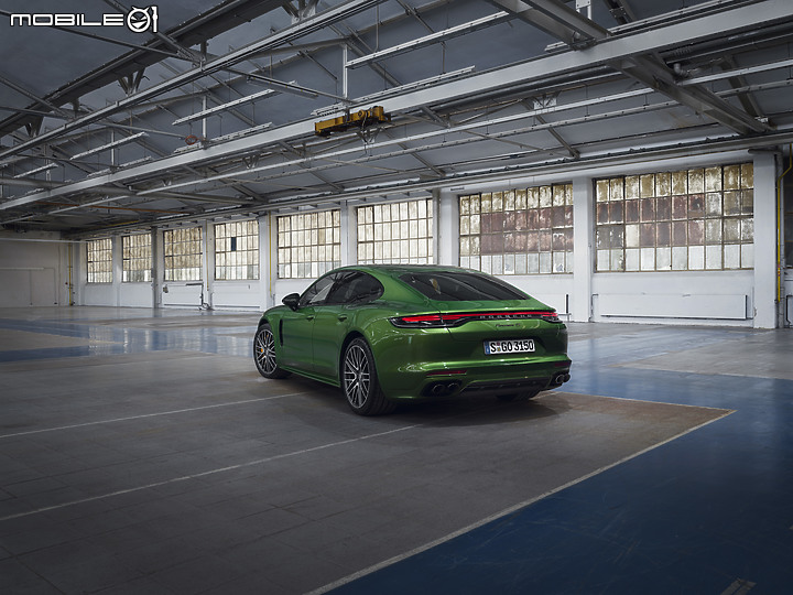 【海外新訊】Porsche 小改 Panamera 追加三車型,700ps「Turbo S E-Hybrid 」旗艦誕生!