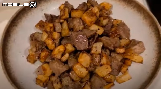 食譜: 黑椒薯仔牛肉粒