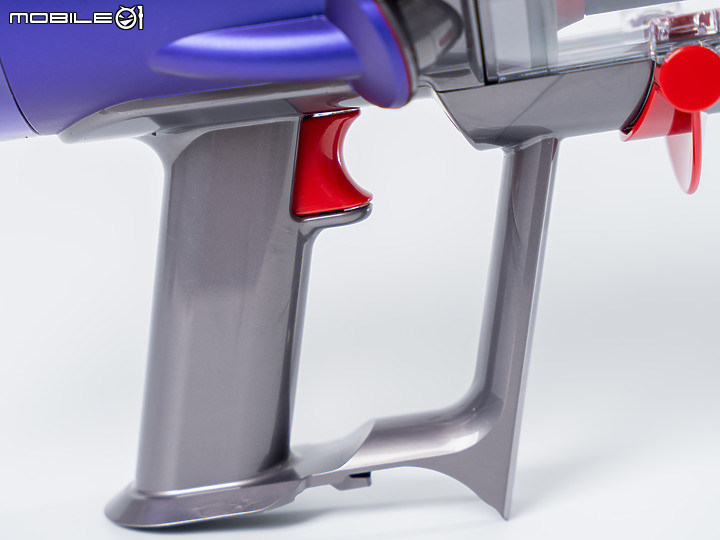 Dyson digital slim fluffy extra 無線吸塵器評測 輕巧但效果不減!