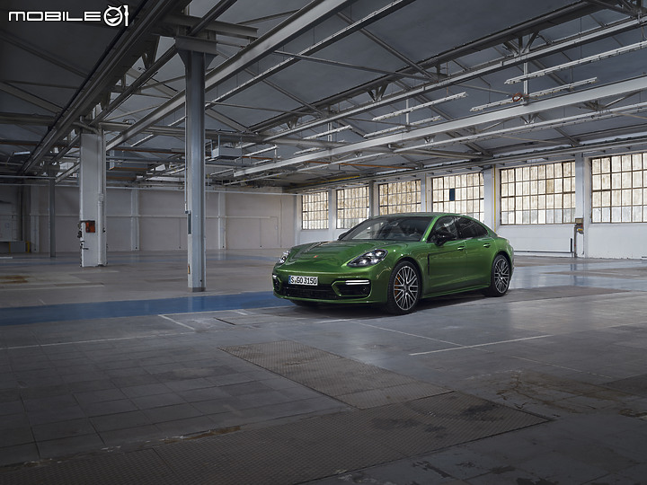 【海外新訊】Porsche 小改 Panamera 追加三車型,700ps「Turbo S E-Hybrid 」旗艦誕生!
