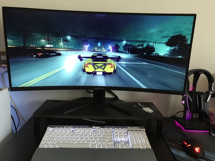 【純分享】開箱技嘉RTX3080 Vision搭配純白主機
