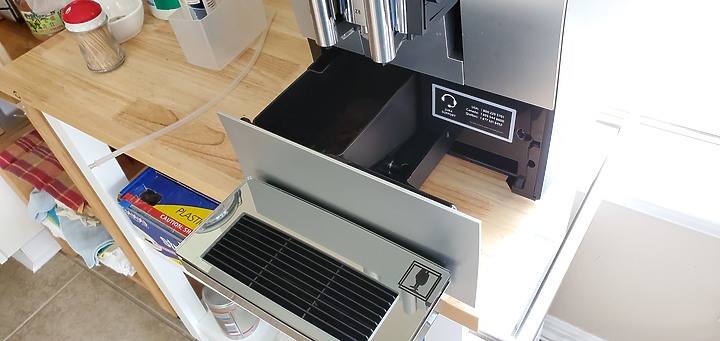Jura Z8開箱，慢慢寫慢慢加。