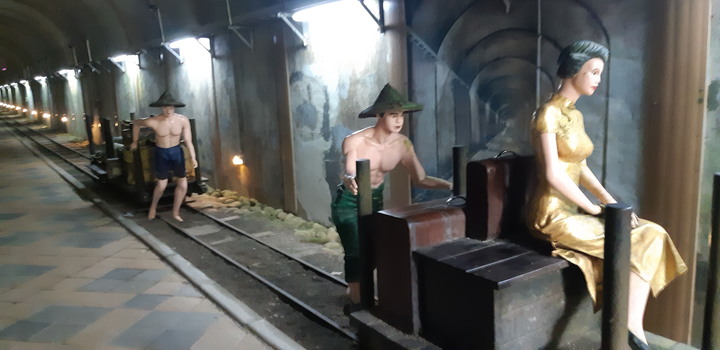 上禮拜六日去桃園 舊百吉穴道和綠光森林 角版街 烤肉