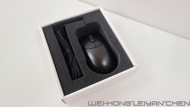 點我看大圖 用心讓你看的見-VAXEE ZYGEN NP-01 電競滑鼠