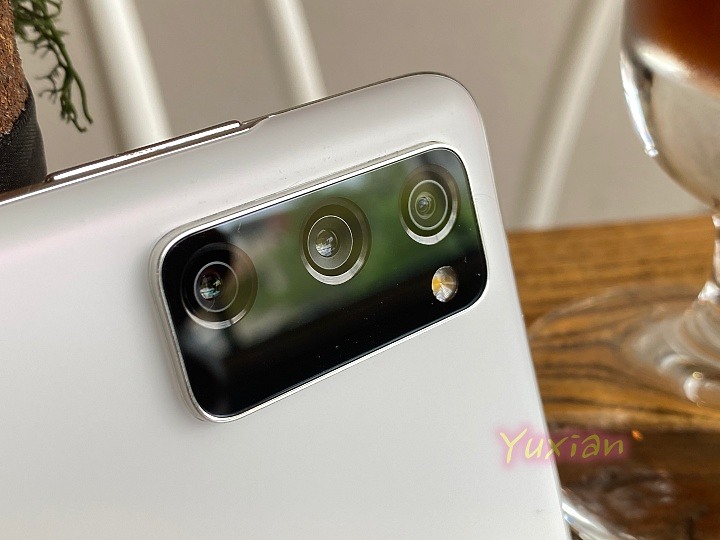 Samsung S20 FE 之小評測 (含觸控問題詳細說明)