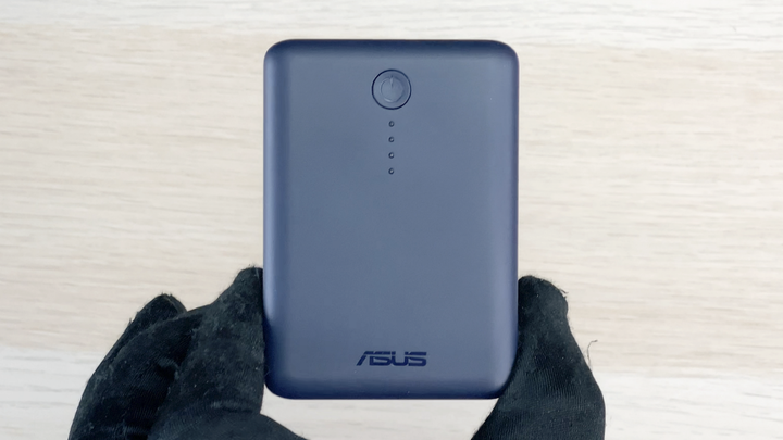 哇～好小 ASUS ZenPower PD 10000 行動電源