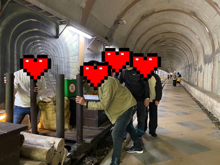 上禮拜六日去桃園 舊百吉穴道和綠光森林 角版街 烤肉