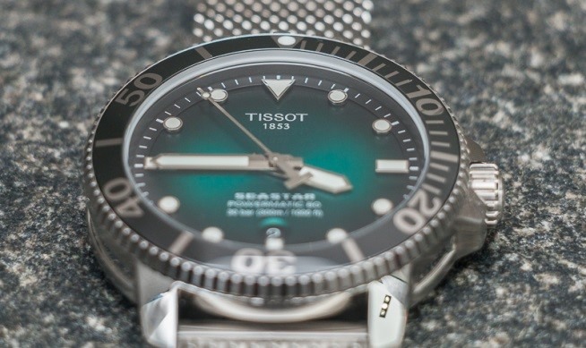是不是現在流行戴潛水錶?我也來跟風!TISSOT SEASTAR 1000 微開箱